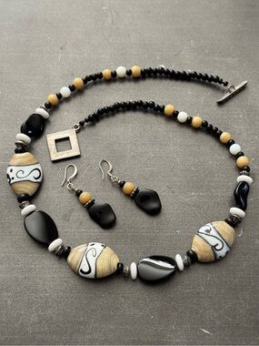 Handcrafted Black, White & Beige Beaded Necklace with Matching Earrings